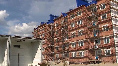 Больше не долгострой: новый дом в Советском готовится принять жильцов